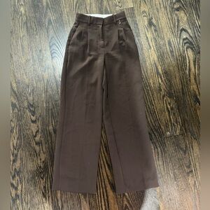 Aritzia effortless pants